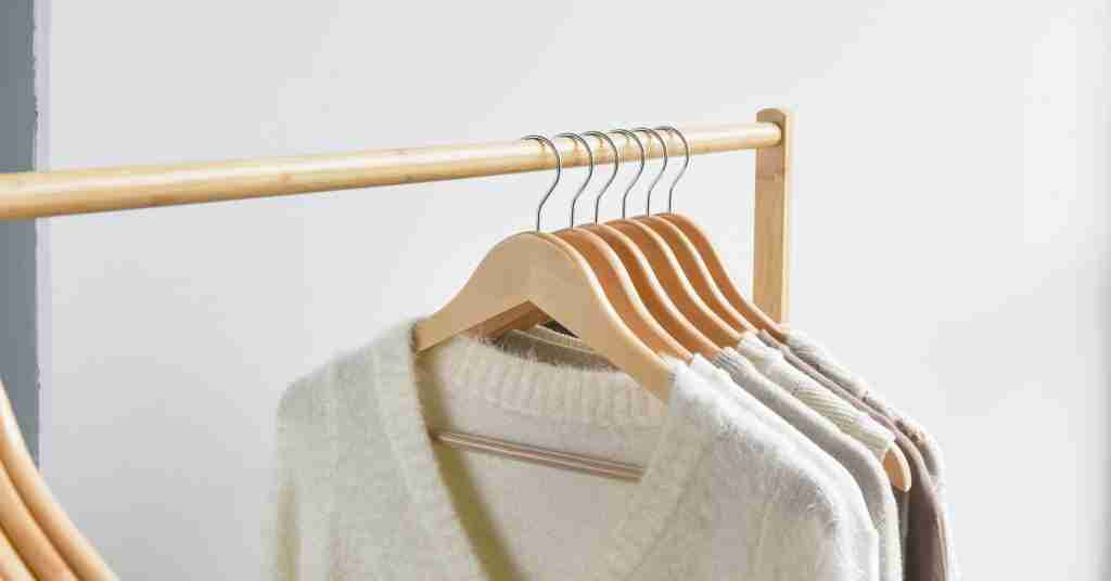 GreenLiving Shows The Importance of Eco-Friendly Hangers