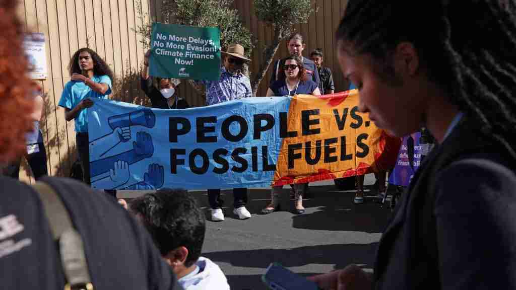 Fact check: Fossil fuels are the largest contributor to climate change, not animal agriculture