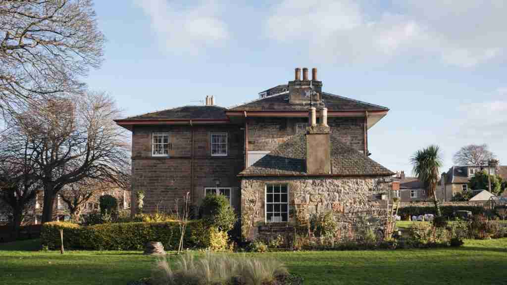 Got an Older Home? Slash Your Heating Bill This Winter With These Tips