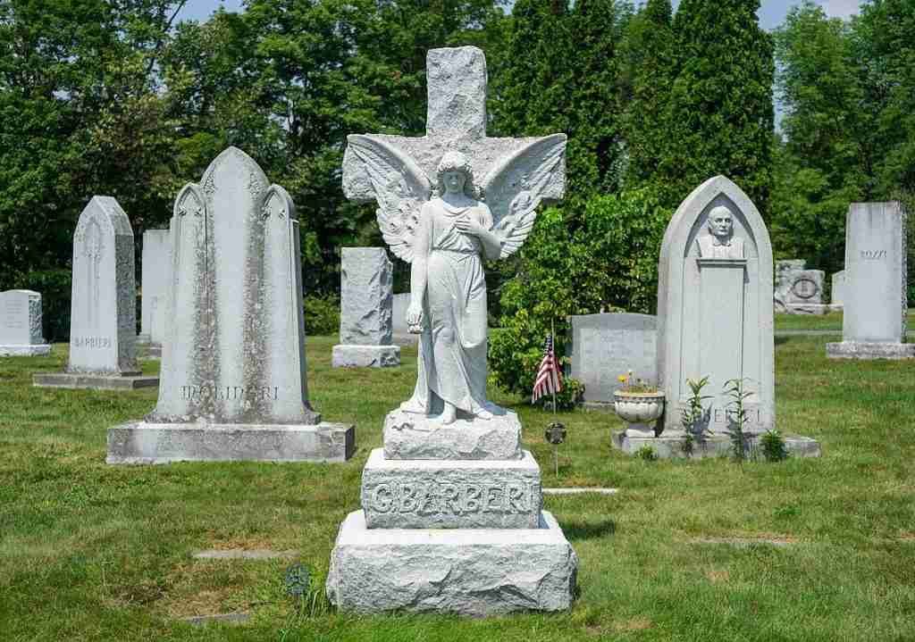 Burial or Cremation? Now You Have a Third Choice: Eco-Friendly Composting