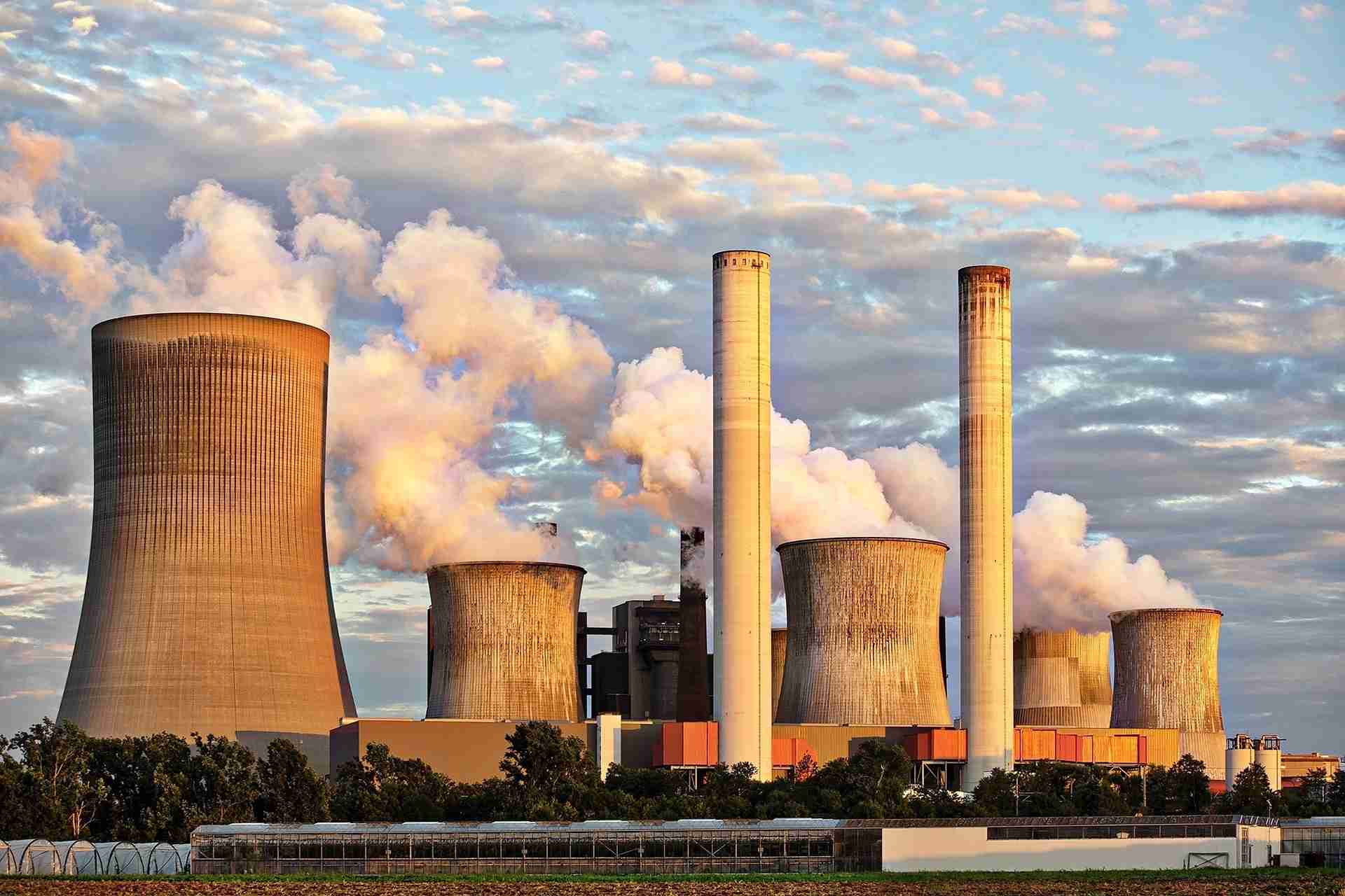 How the financial sector can spur the industrial economy's green transition 6 How the financial sector can spur the industrial economy's green transition