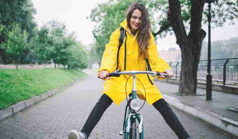 EPFO staff in Jammu get bicycles to cut carbon