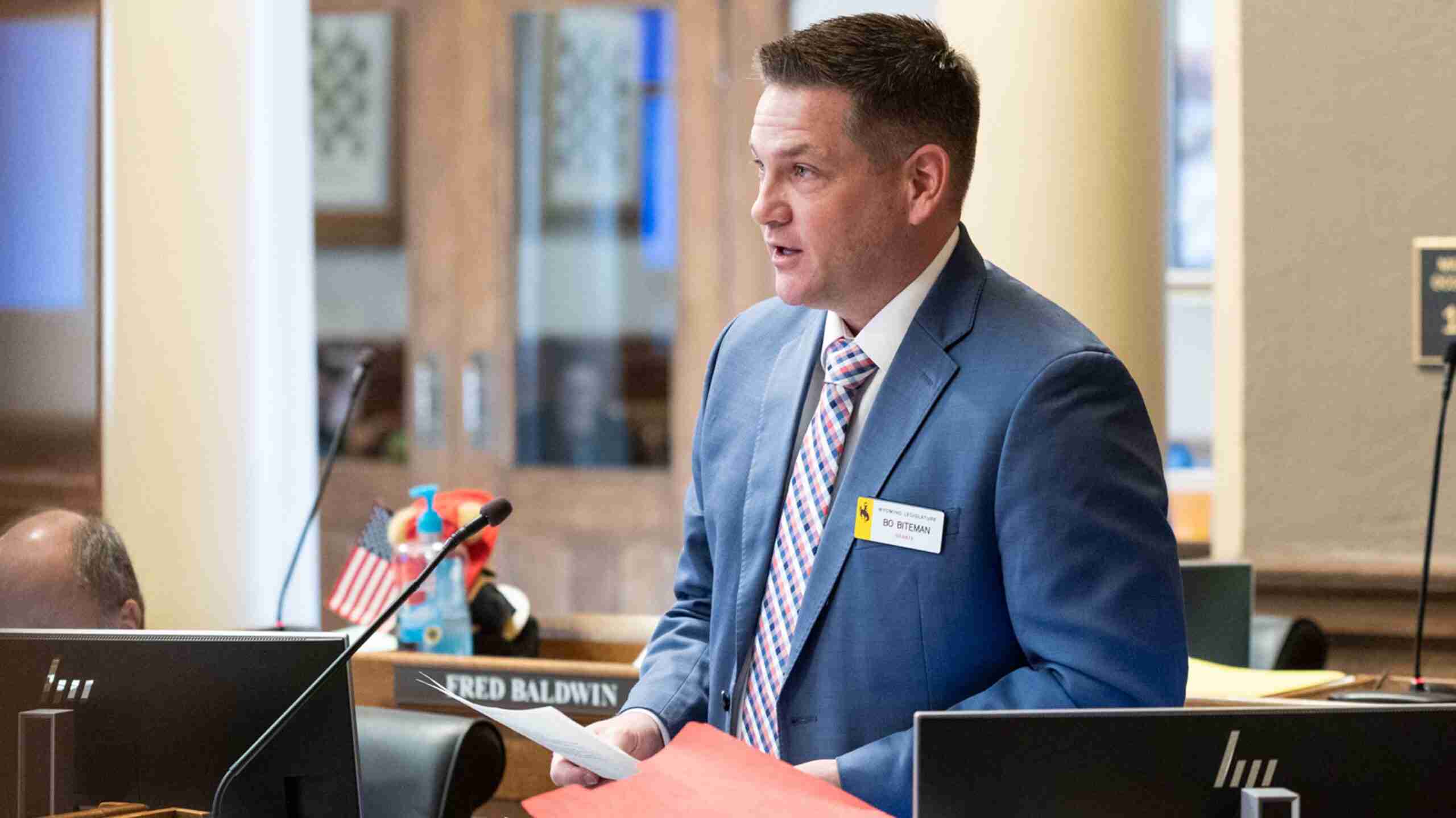 Biteman’s Anti-Woke Investment Bills Clear Committee Unanimously