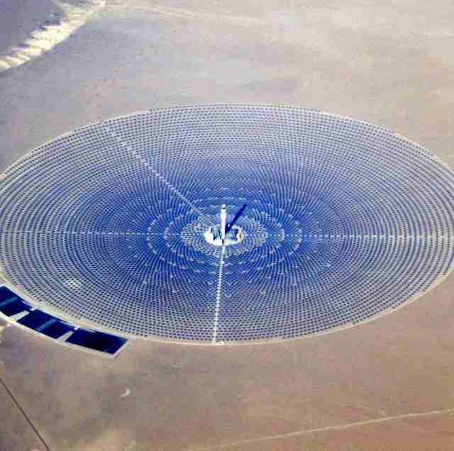 6 most impressive solar farms around the world