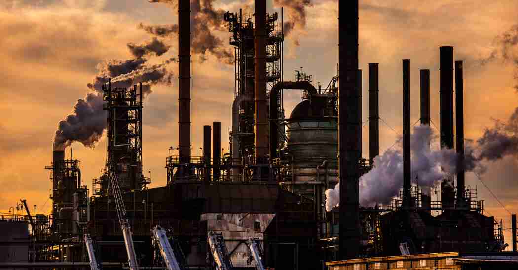 On Wall St., ‘Socially Responsible’ Is Common Sense. In Congress, It’s Political.