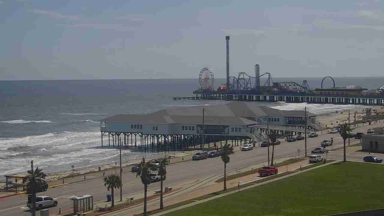 Rising sea levels contributing to more intense hurricanes, study shows