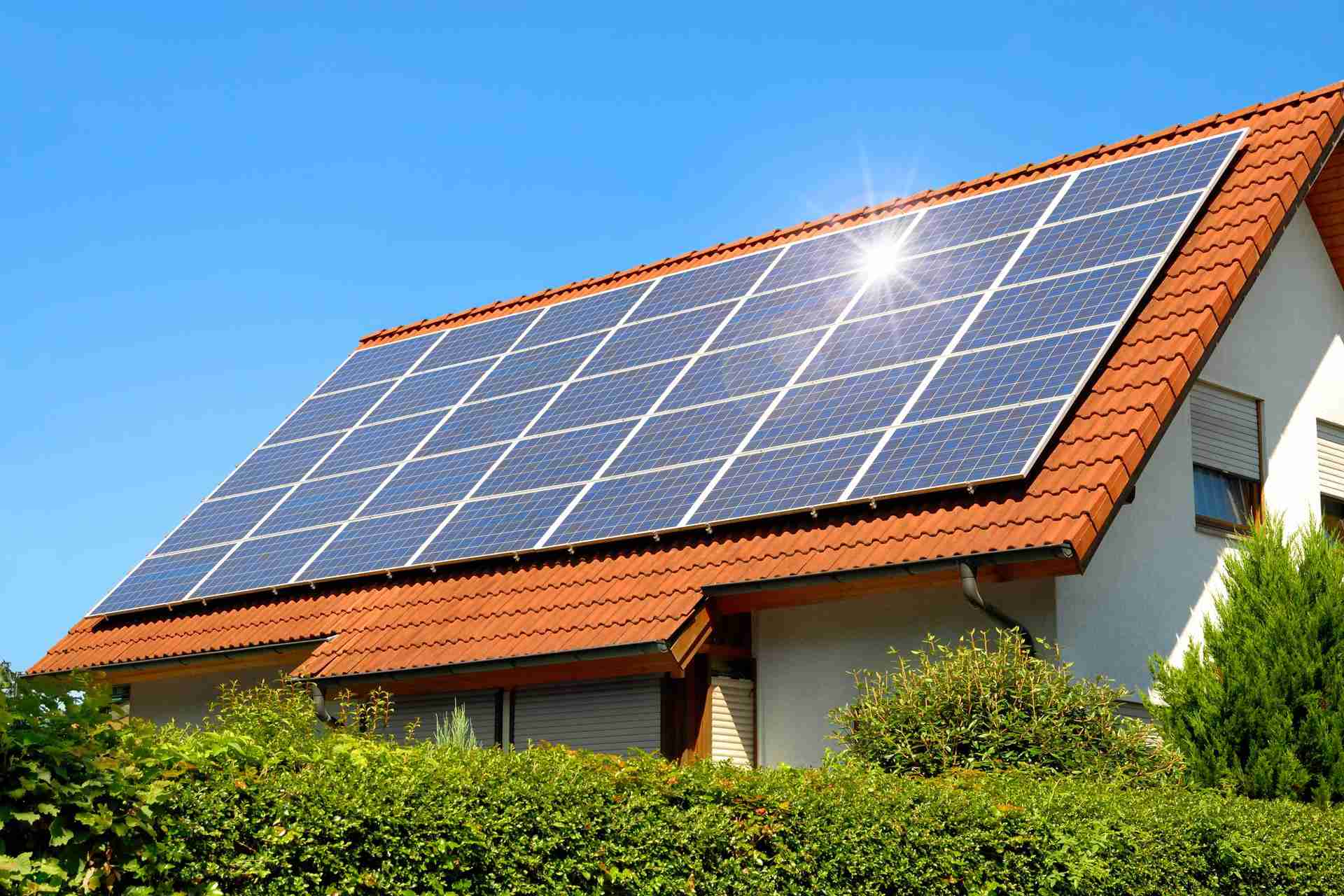 Using microwaves improves production, recyclability of solar cells