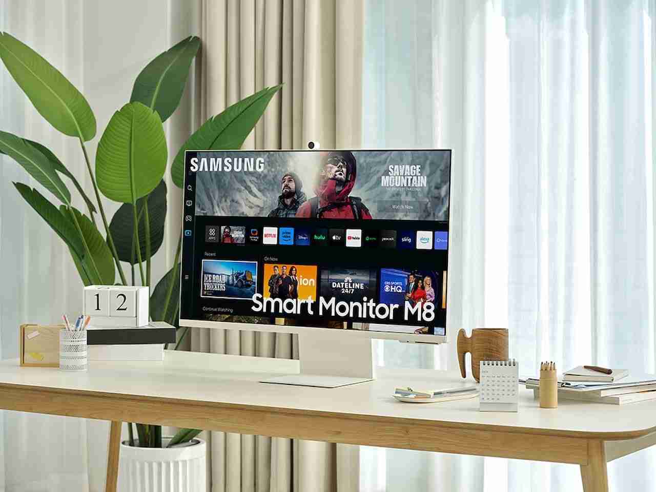 Samsung's new 27-inch monitor competes with Apple's Studio Display at half the price