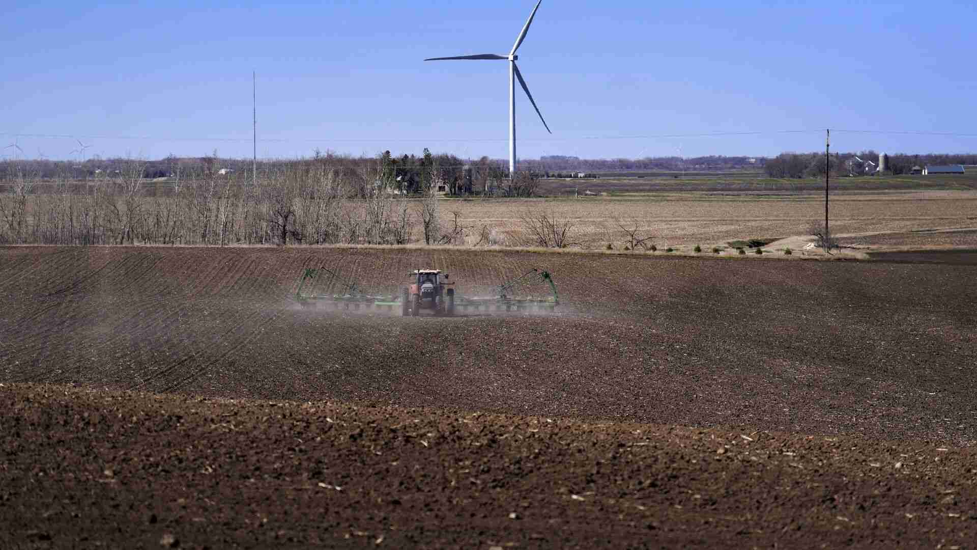 Biden administration unveils $11B subsidy for clean energy in rural areas 3 Biden administration unveils $11B subsidy for clean energy in rural areas