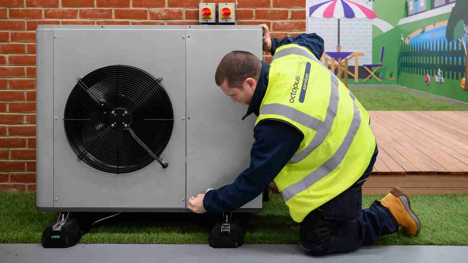 Housebuilders push against ban on gas boilers as way to reach net zero