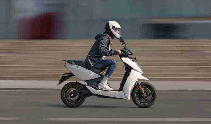 Say Hello to the Ather 450S: Affordable, Eco-Friendly Electric Scooter Hits the Market