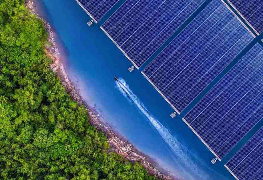 Solar farms out at sea are clean energy’s next breakthrough 3 Solar farms out at sea are clean energy’s next breakthrough