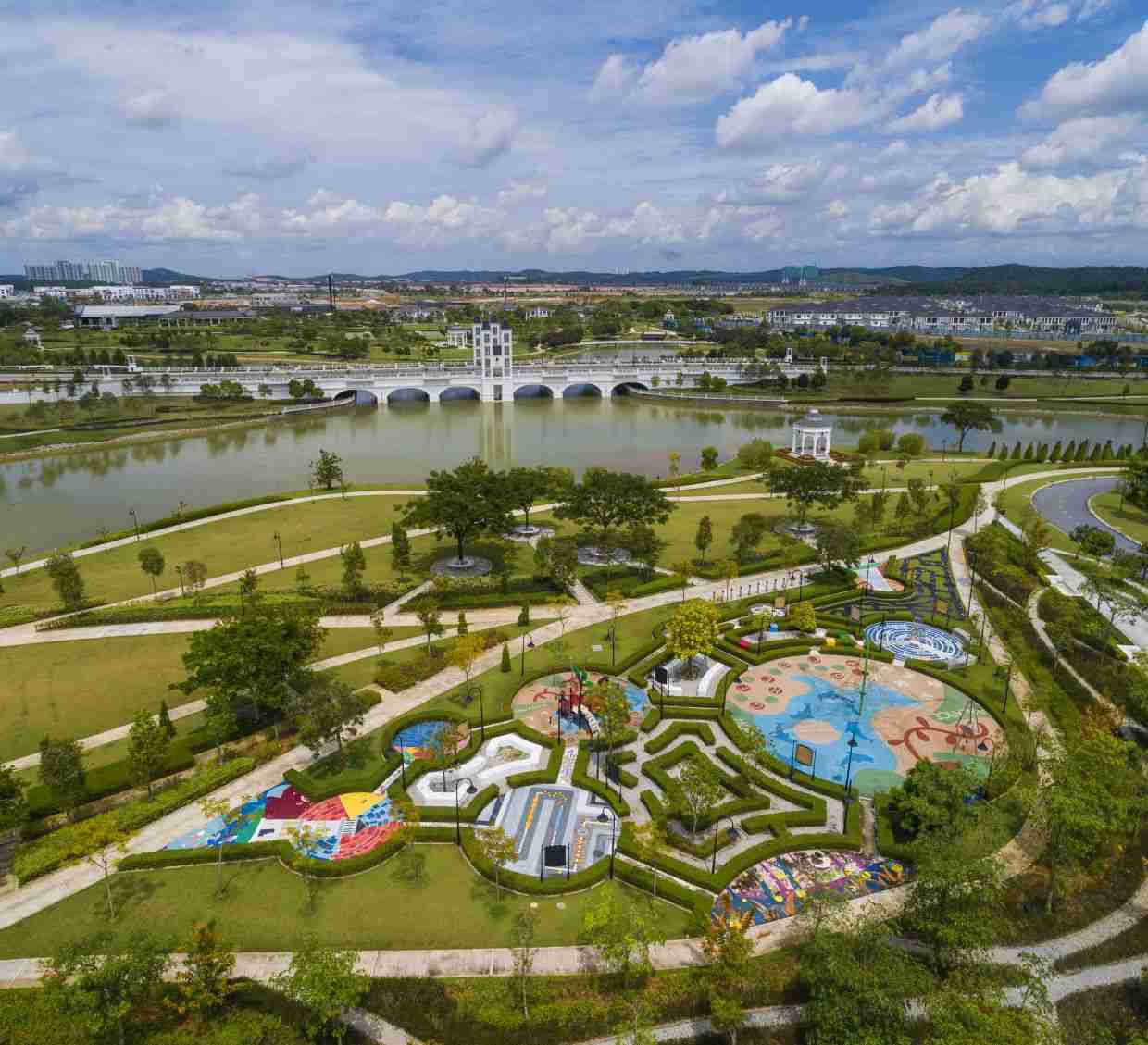 From green dreams to ESG reality