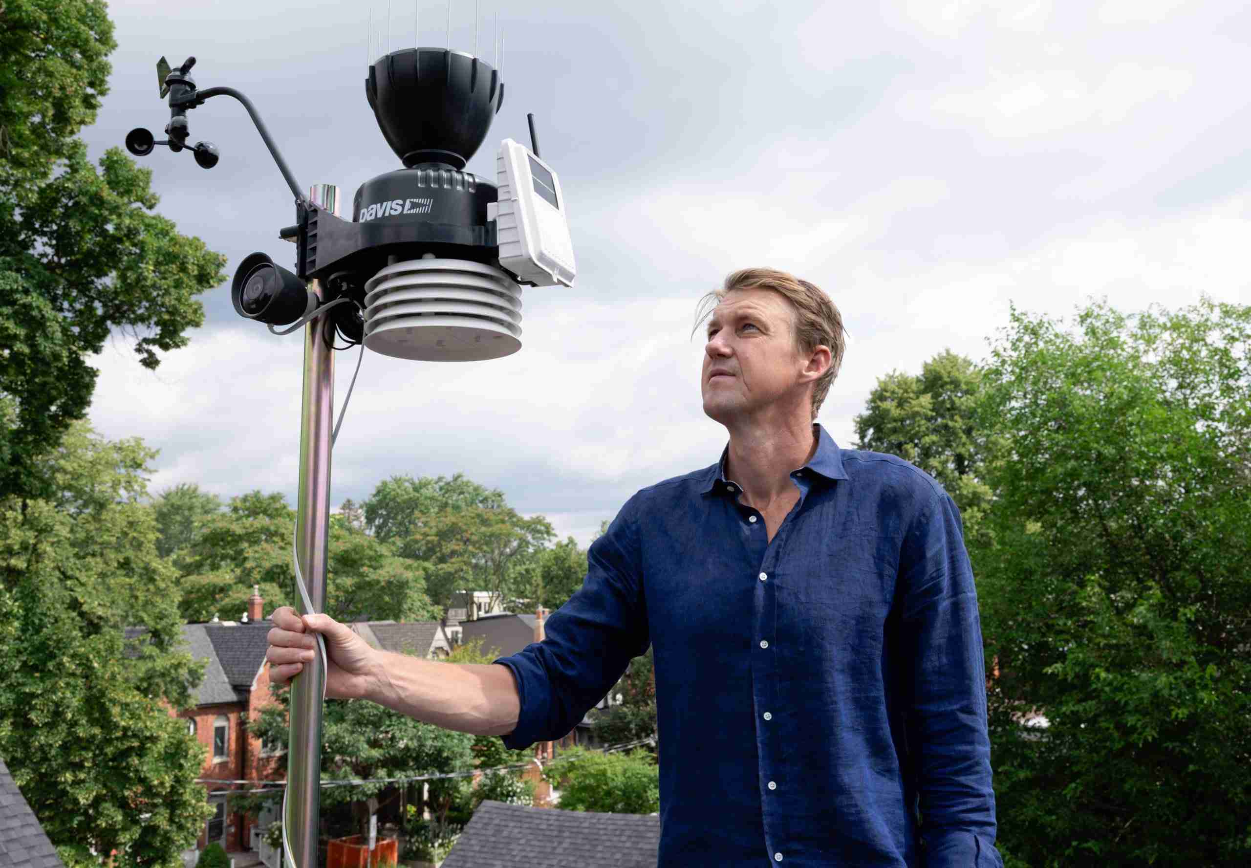 “There are hotter years ahead”: Global News meteorologist Anthony Farnell on why he installed an at-home weather station