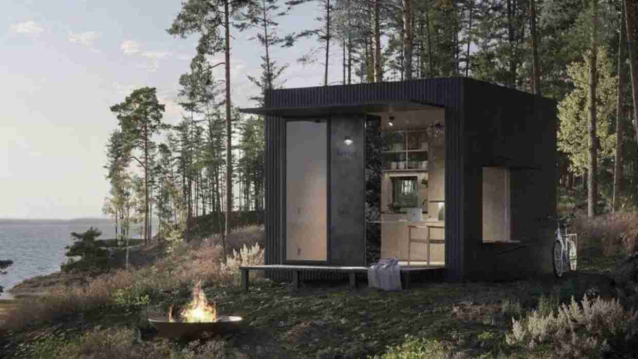 This Pinterest-worthy tiny home can run completely off the grid — and it costs almost nothing to maintain