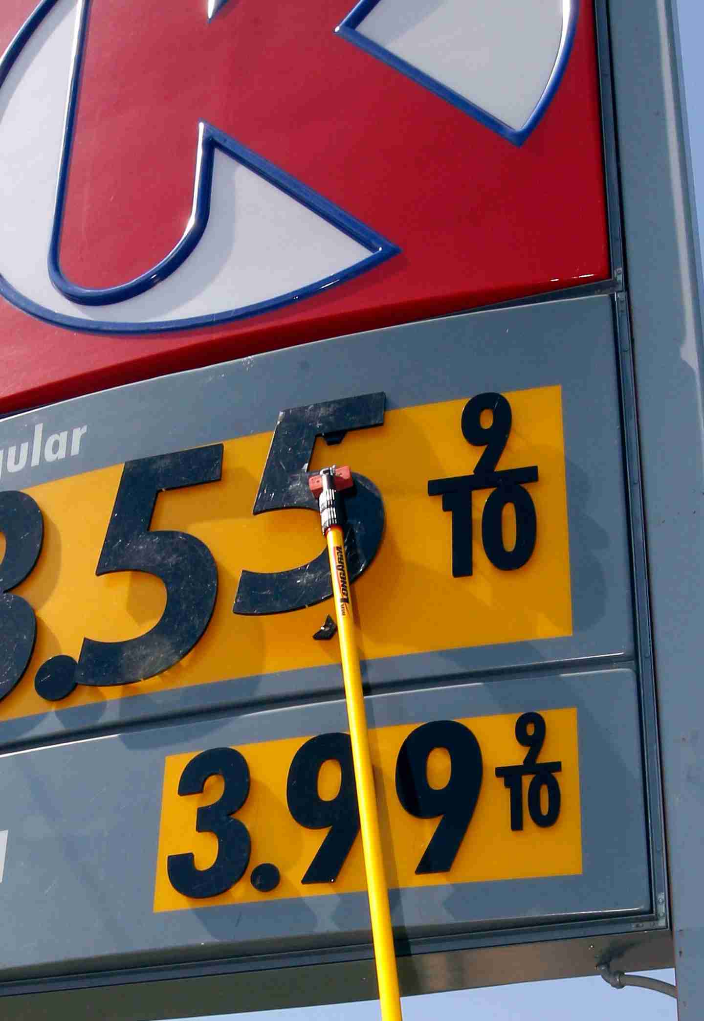 What features do Americans want in a family vehicle?