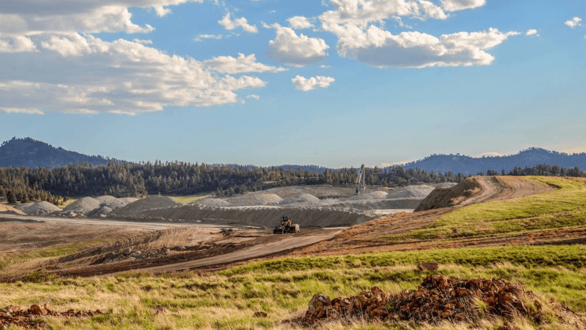 Montana attorney general urges the EPA to scrap CO2 rule aimed at the energy sector