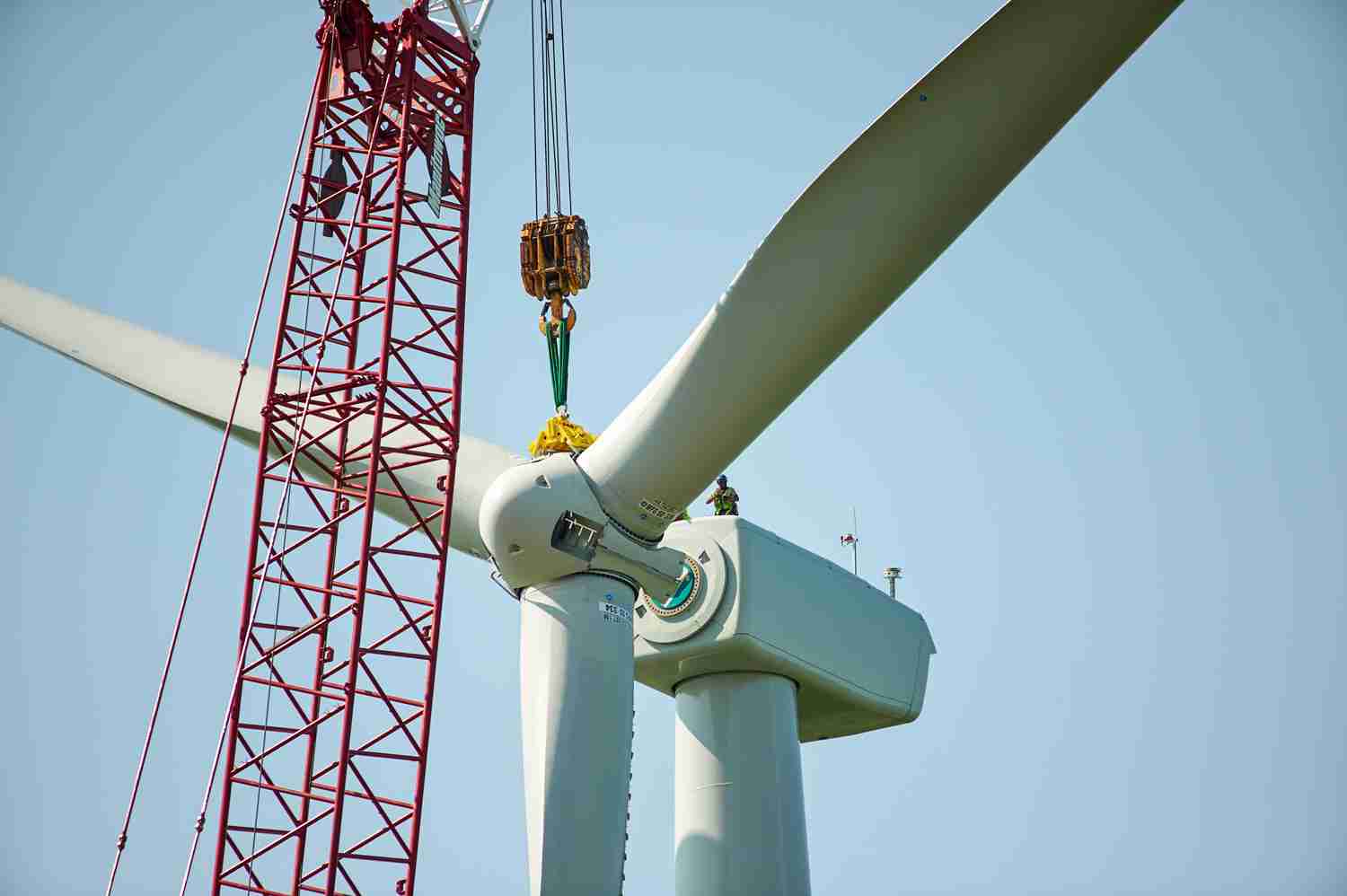 Storage is the key to the renewable energy revolution 3 Storage is the key to the renewable energy revolution