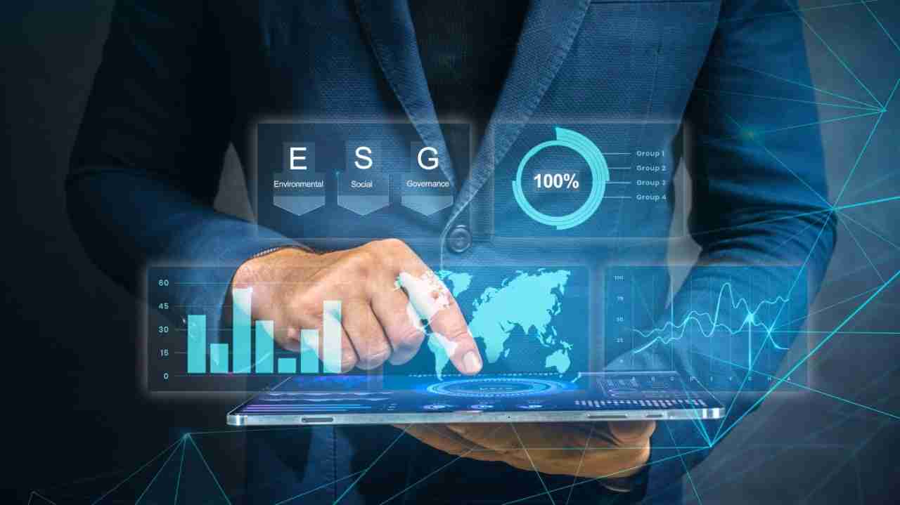 Right-wing politicians playing ‘armchair financial advisor’ are putting Americans’ retirements at risk