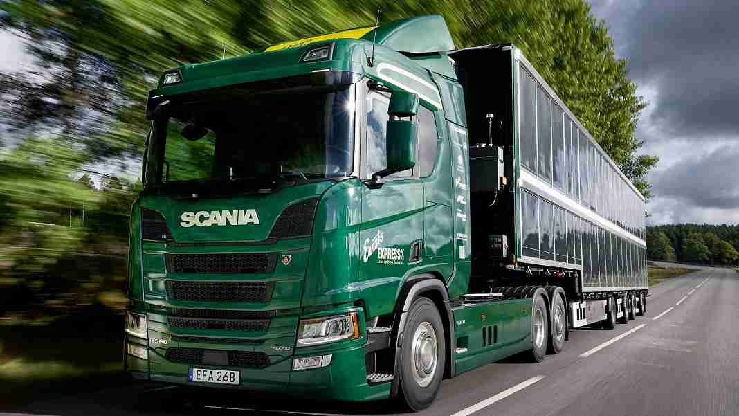 This Hybrid Solar Truck Can Go Over 6,000 Miles a Year on Pure Sunshine 4 This Hybrid Solar Truck Can Go Over 6,000 Miles a Year on Pure Sunshine
