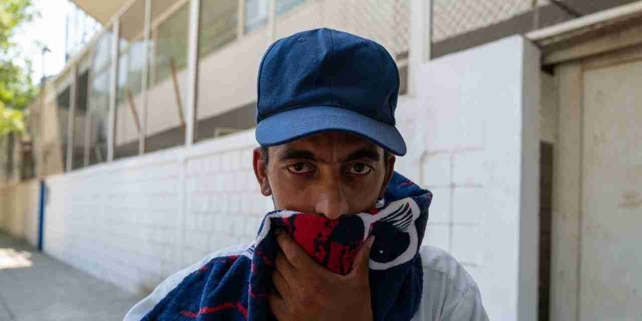 These Workers Toiling in 120-Degree Heat Are on Front Lines of Climate Change