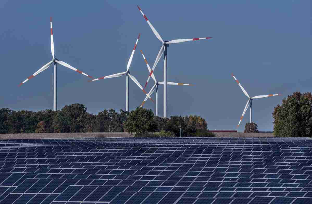 EU lawmakers approve a deal to raise renewable energy target to 42.5% of total consumption by 2030