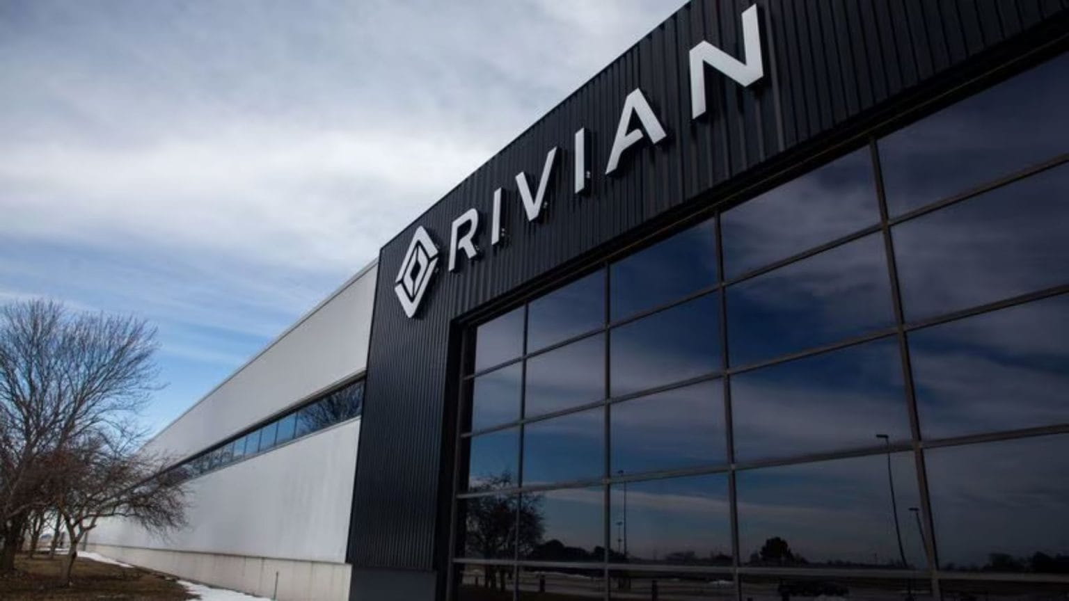 Rivian’s Illinois plant fully embraces clean energy for EV charging