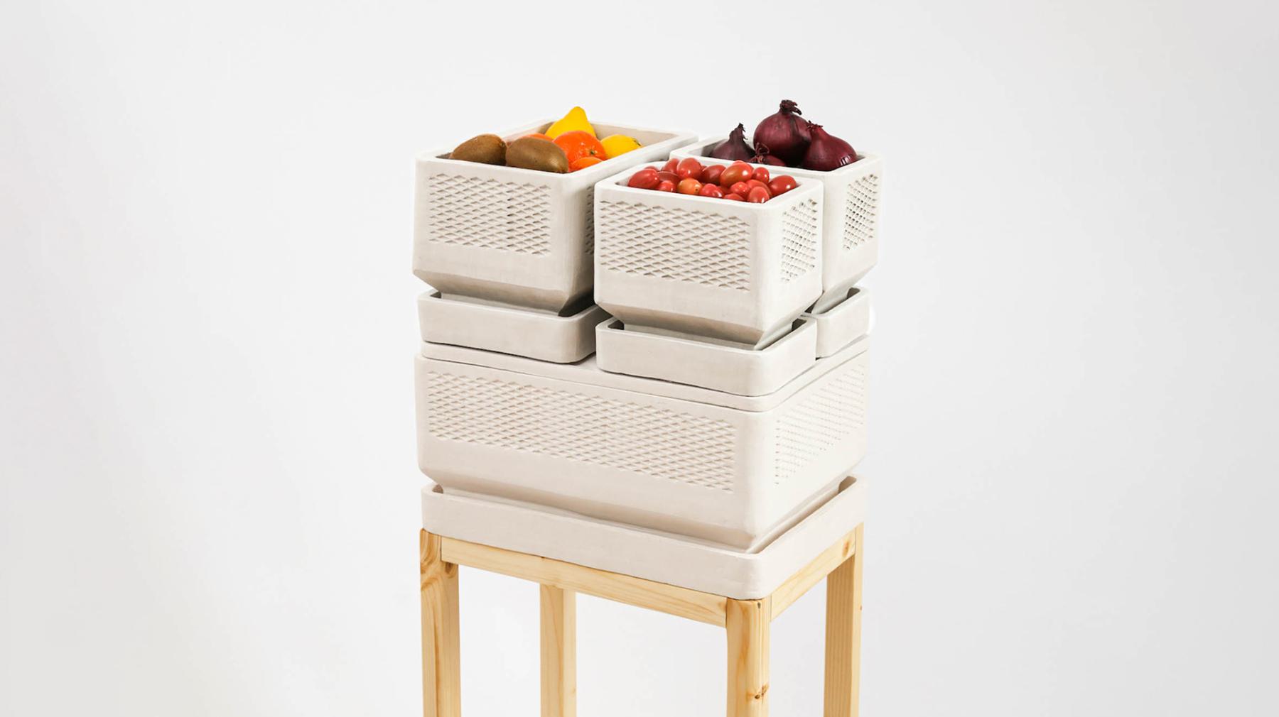 Tony: A Sustainable Refrigerator with Evaporative Cooling