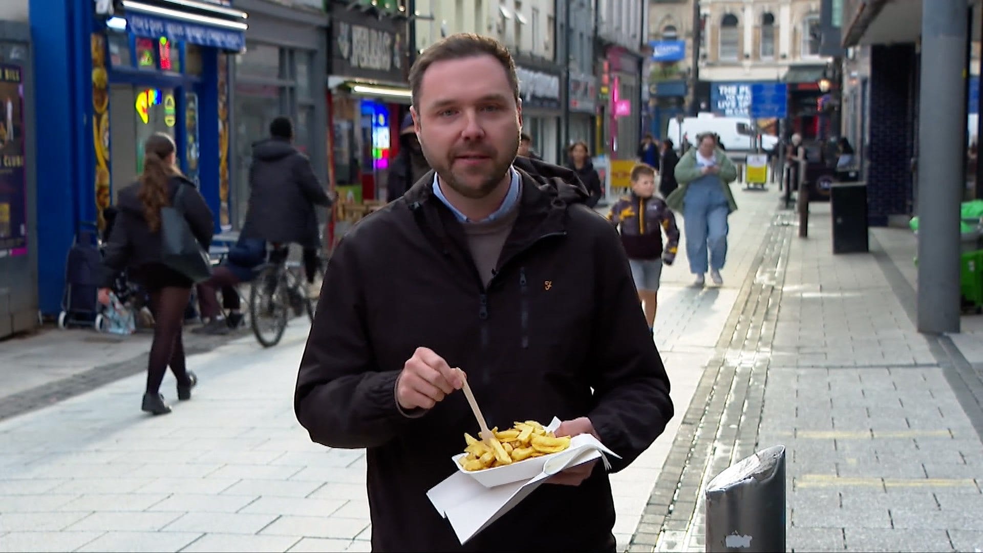 Environment: What will plastic ban mean for takeaway prices?