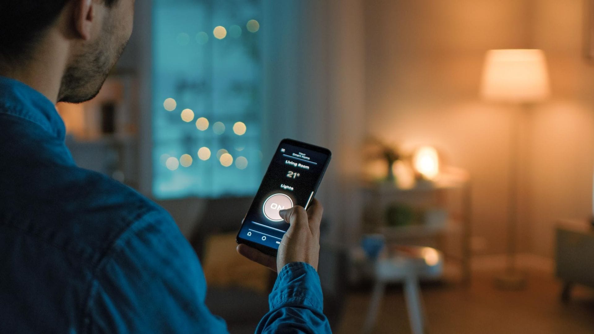 3 ways I'm using my smart home gadgets to stay cozy this winter