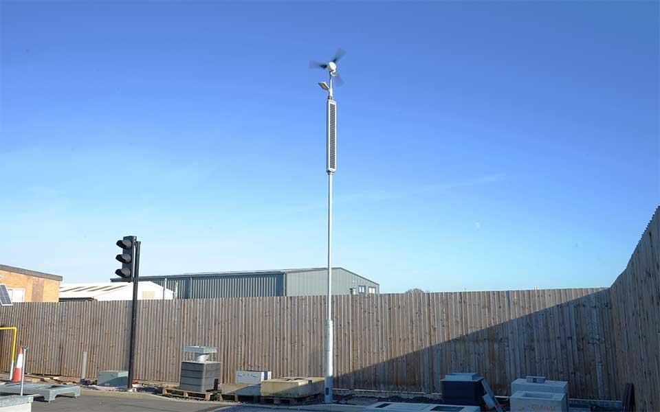 Eco-friendly off-grid street lighting unveiled by Worcester companies