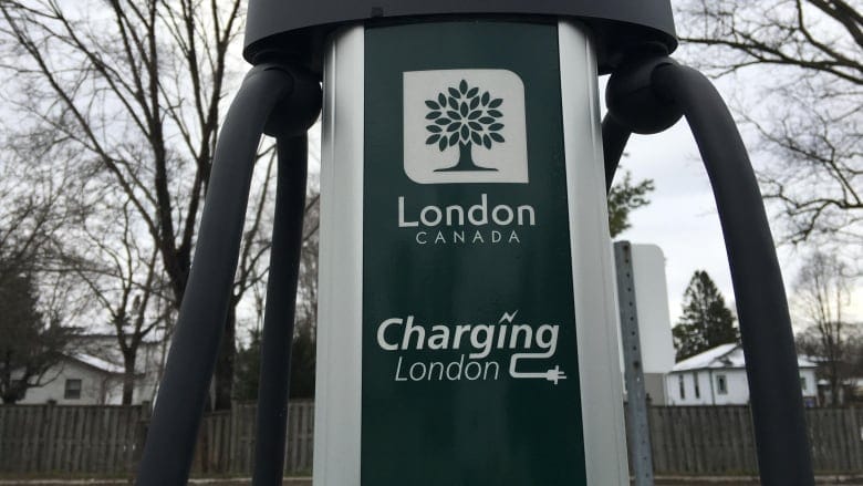 Councillors push for EV chargers in new London apartment buildings