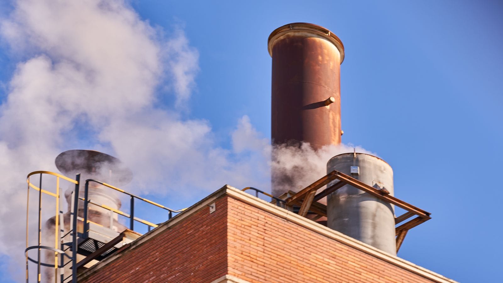 ASHRAE, ICC unveil draft standard for GHG emission assessment in buildings