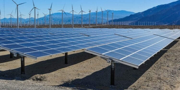 California Celebrates Major Milestone: A Month of Green Energy