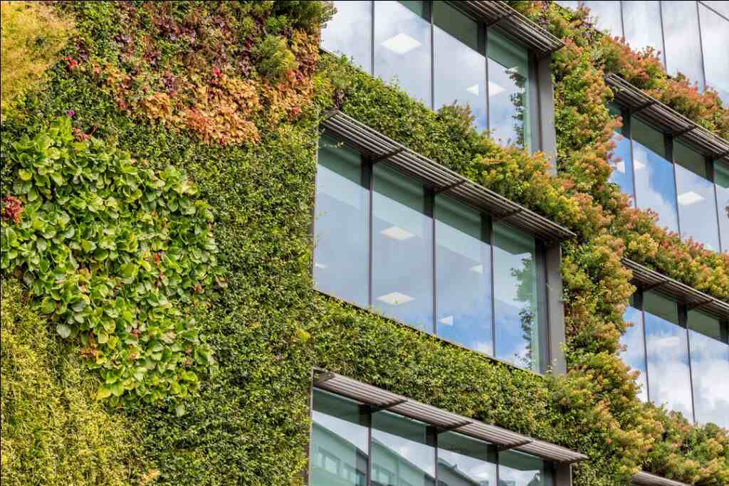 Technology Trends That Are Encouraging Sustainability in The Luxury Real Estate Sector