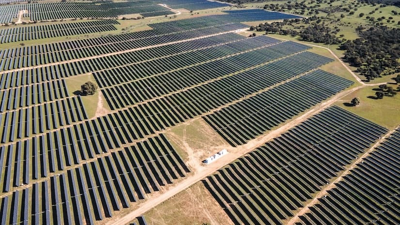 Surge of free power raise red flags for green technology investors