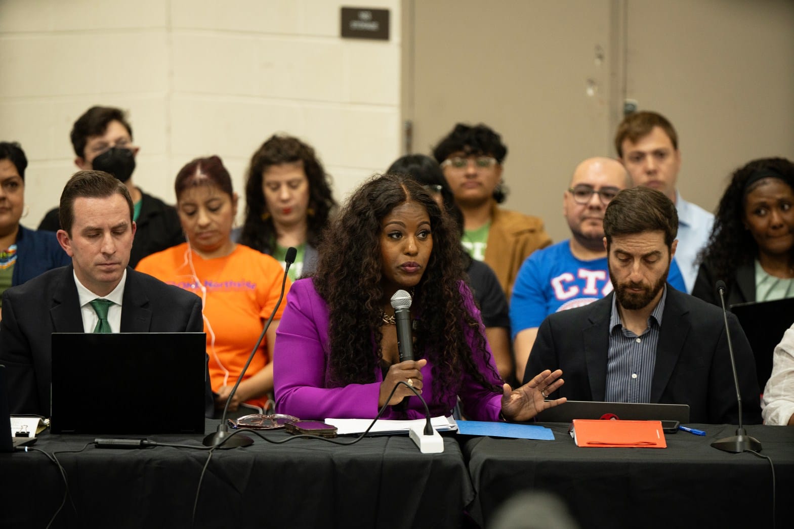 Chicago Teachers Union holds first-ever public bargaining session with CPS on ‘Green Schools’