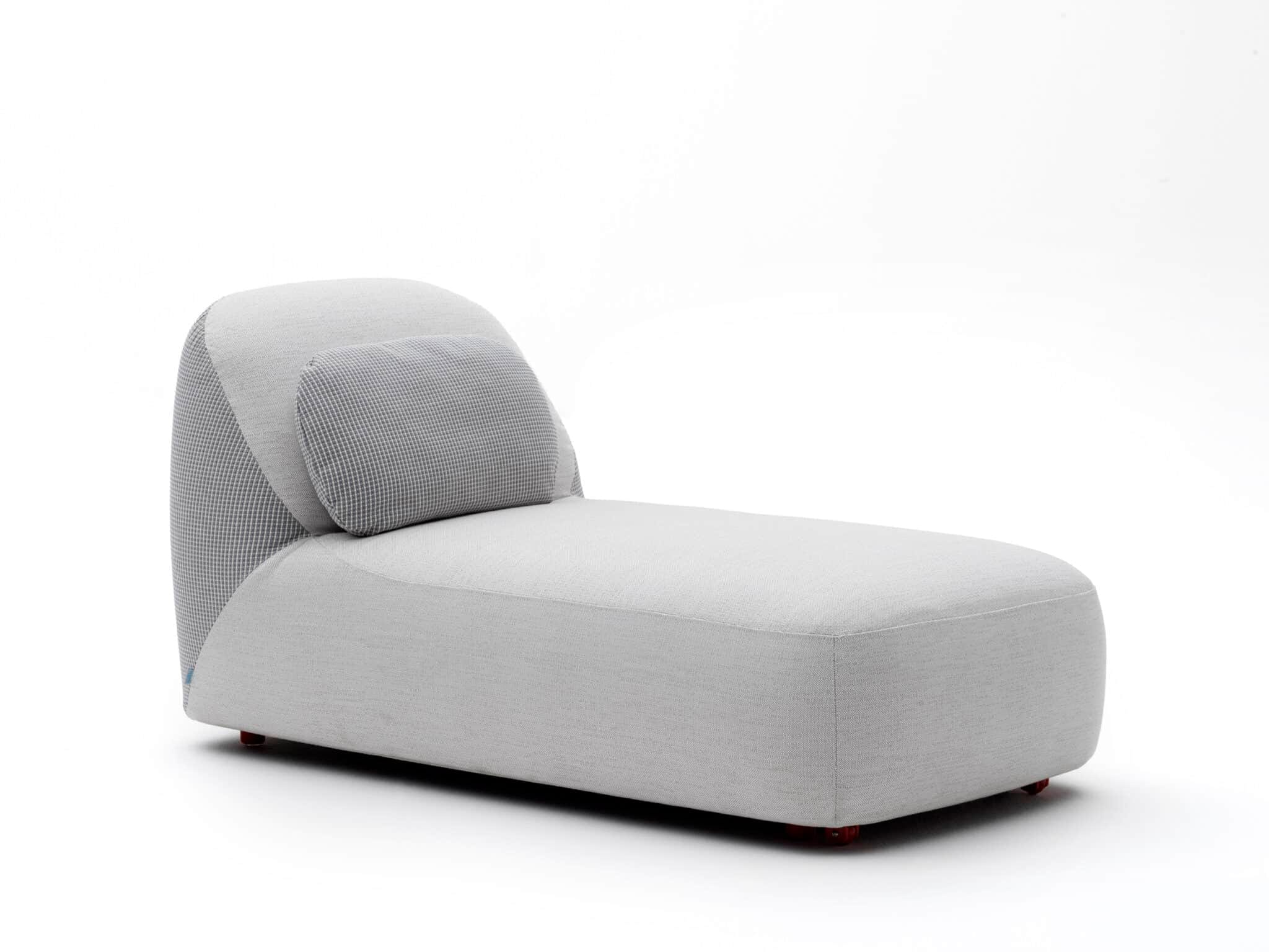 Outdoor Therapy: Eco-furniture by Varaschin