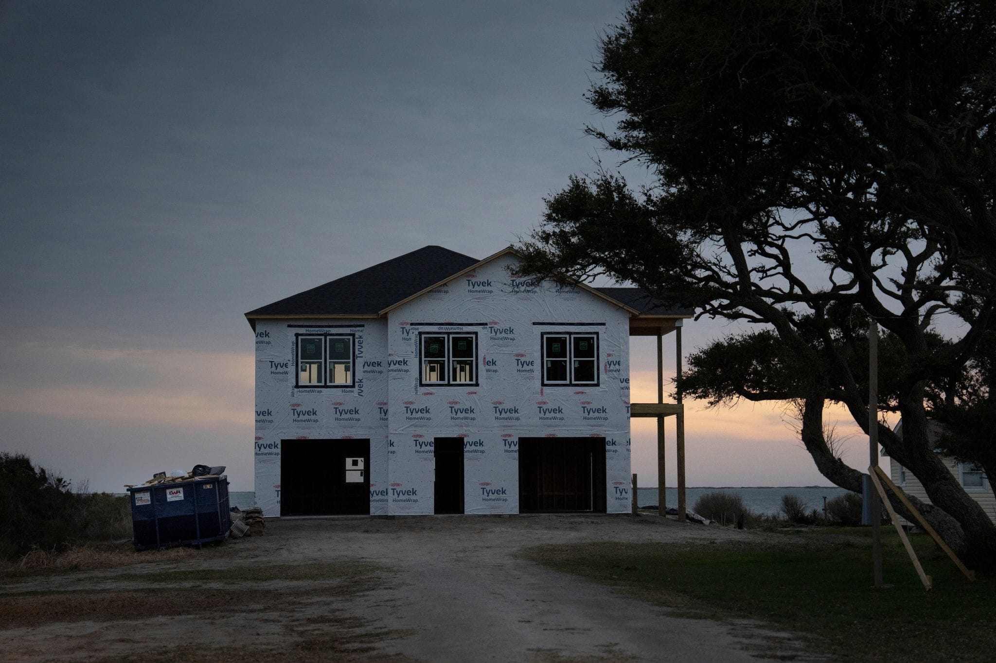 As climate toll grows, FEMA imposes limits on building in flood plains