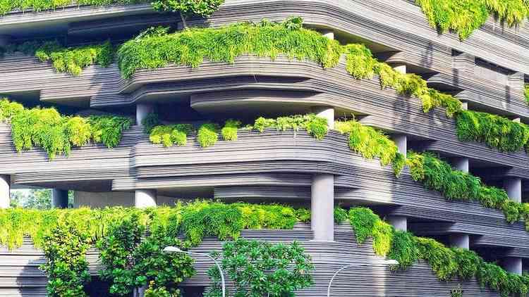 Climate change fight veers into green buildings
