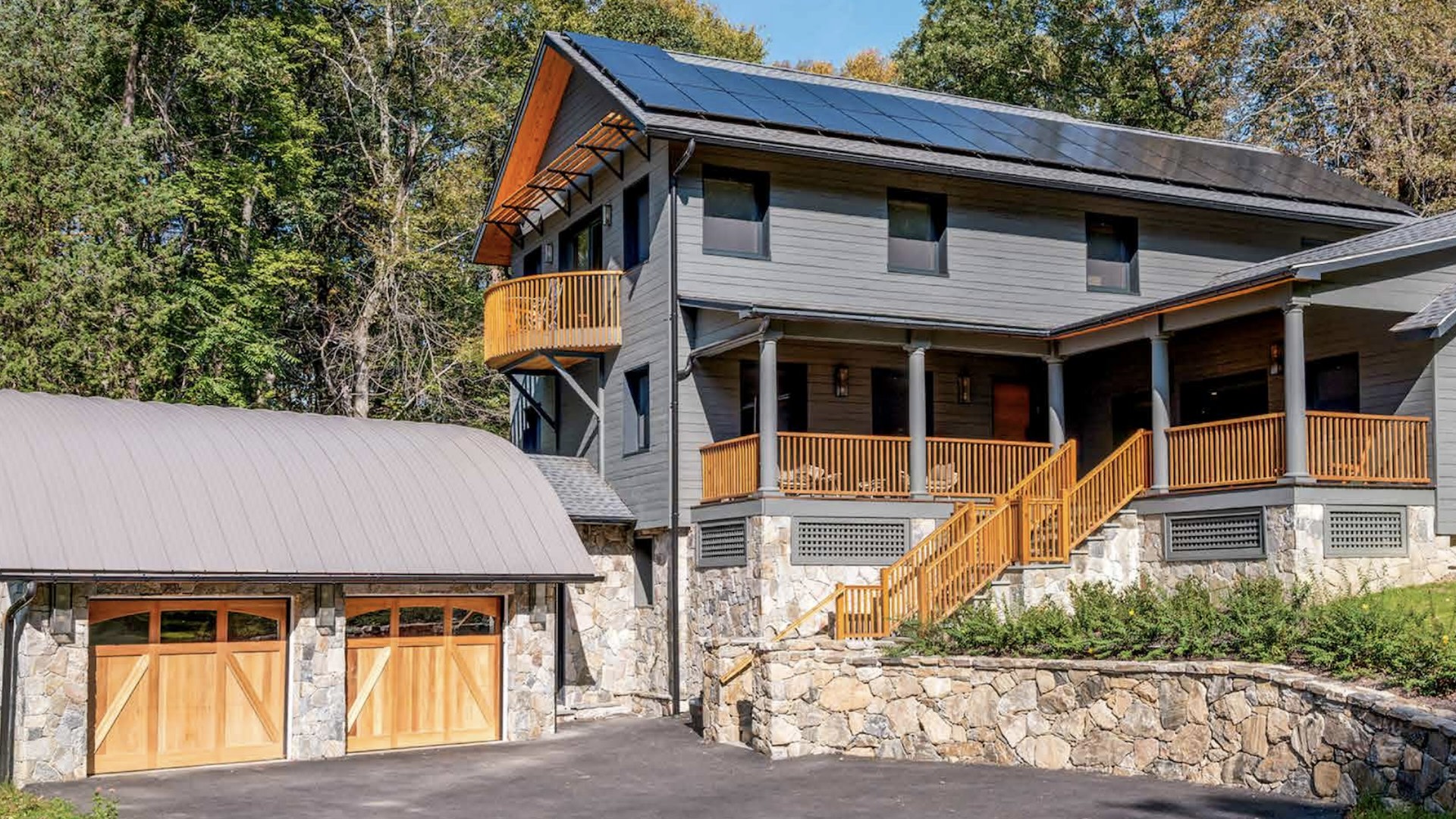 Resident honored with Housing Innovation Award for building 'zero energy' passive home: 'A model for the nation'