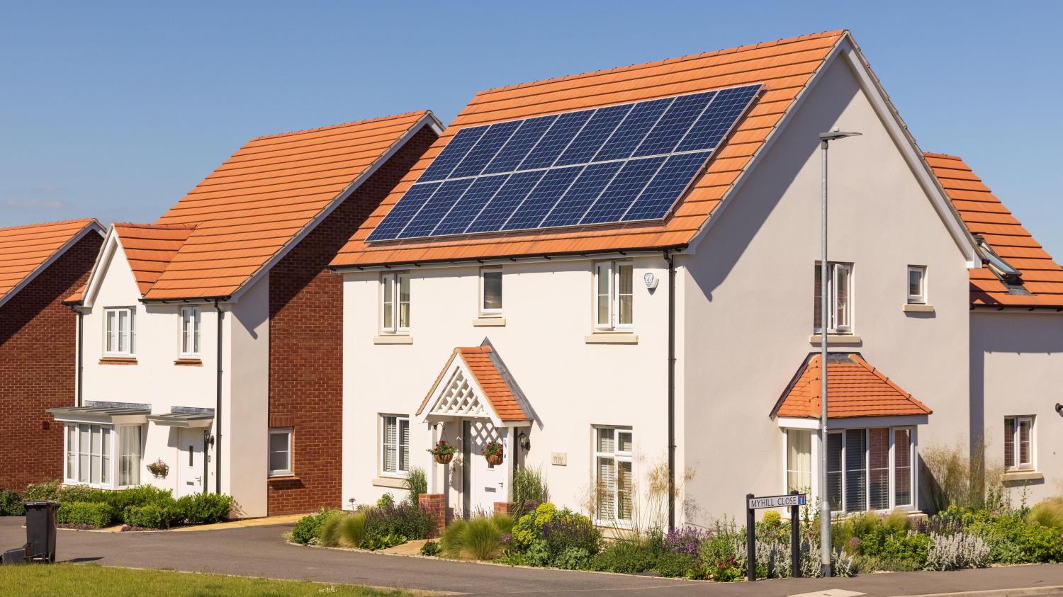 Solar panels start-up raises millions for subscription installations