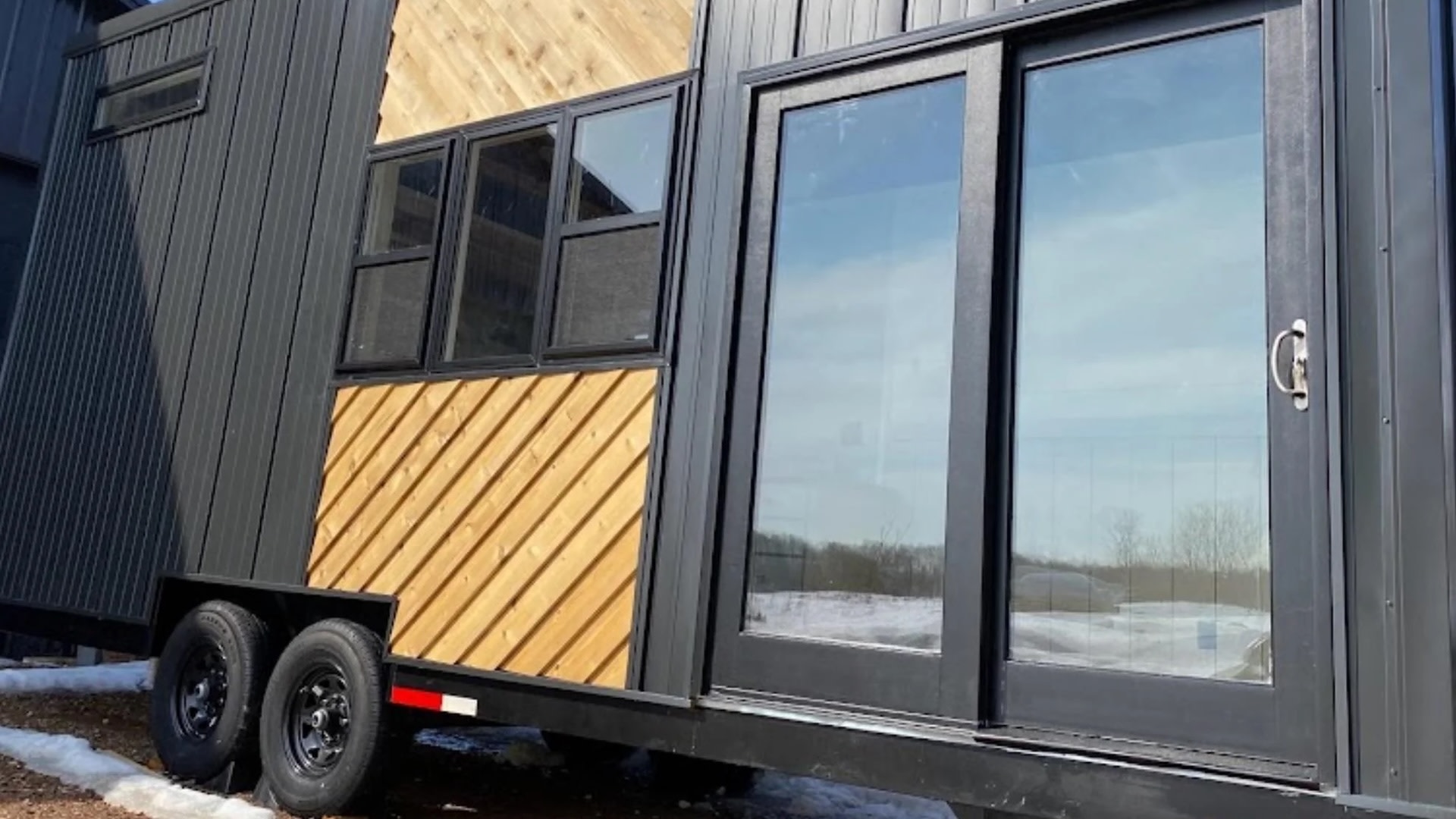 Homeowner shares incredible photos of modern tiny home made out of unexpected material: 'Lighter than concrete'