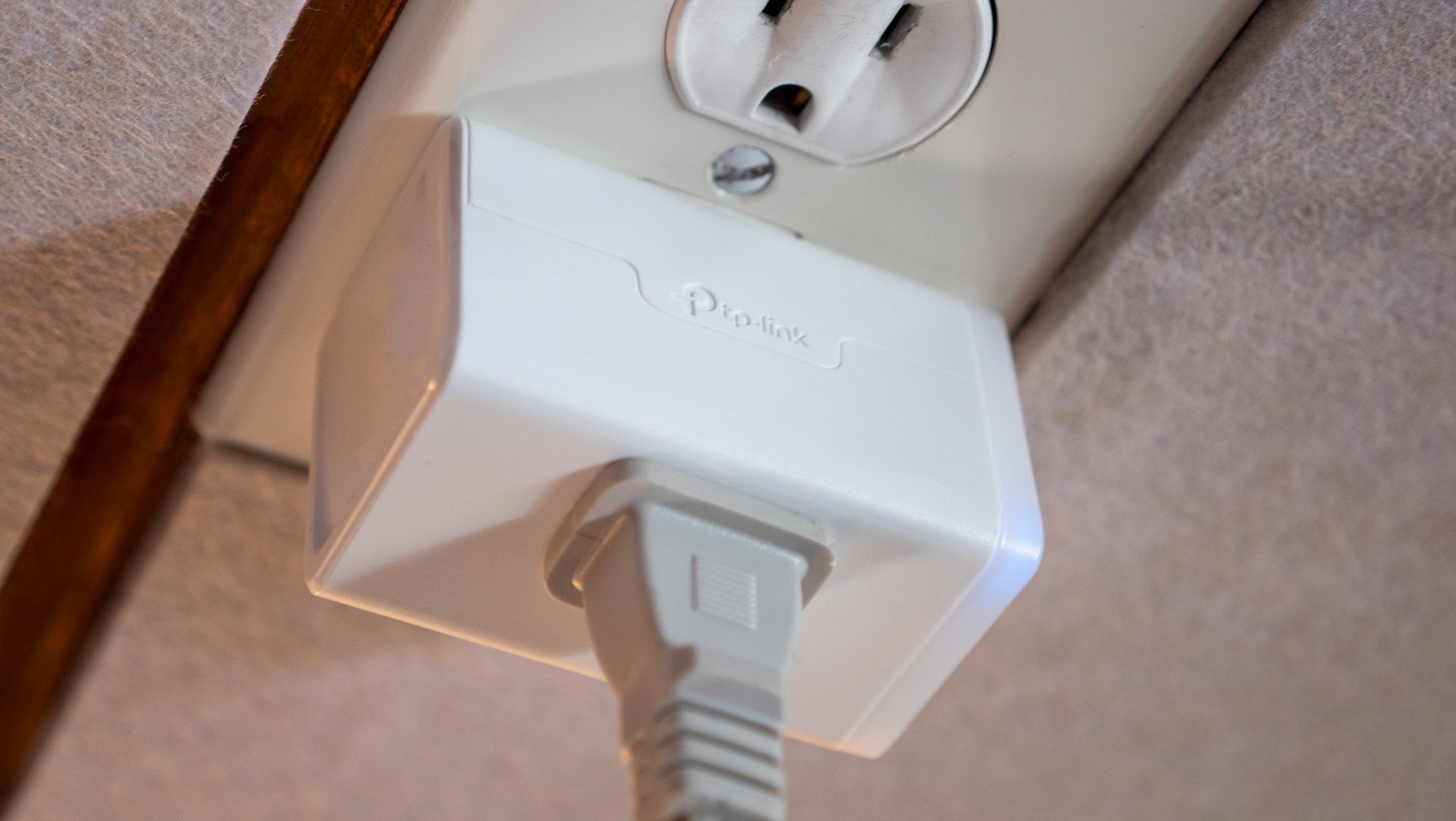 These smart plugs saved me hundreds and now they're half off ahead of Cyber Monday