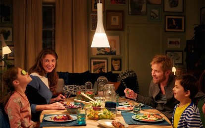 Host a flawless Thanksgiving with these smart home tips