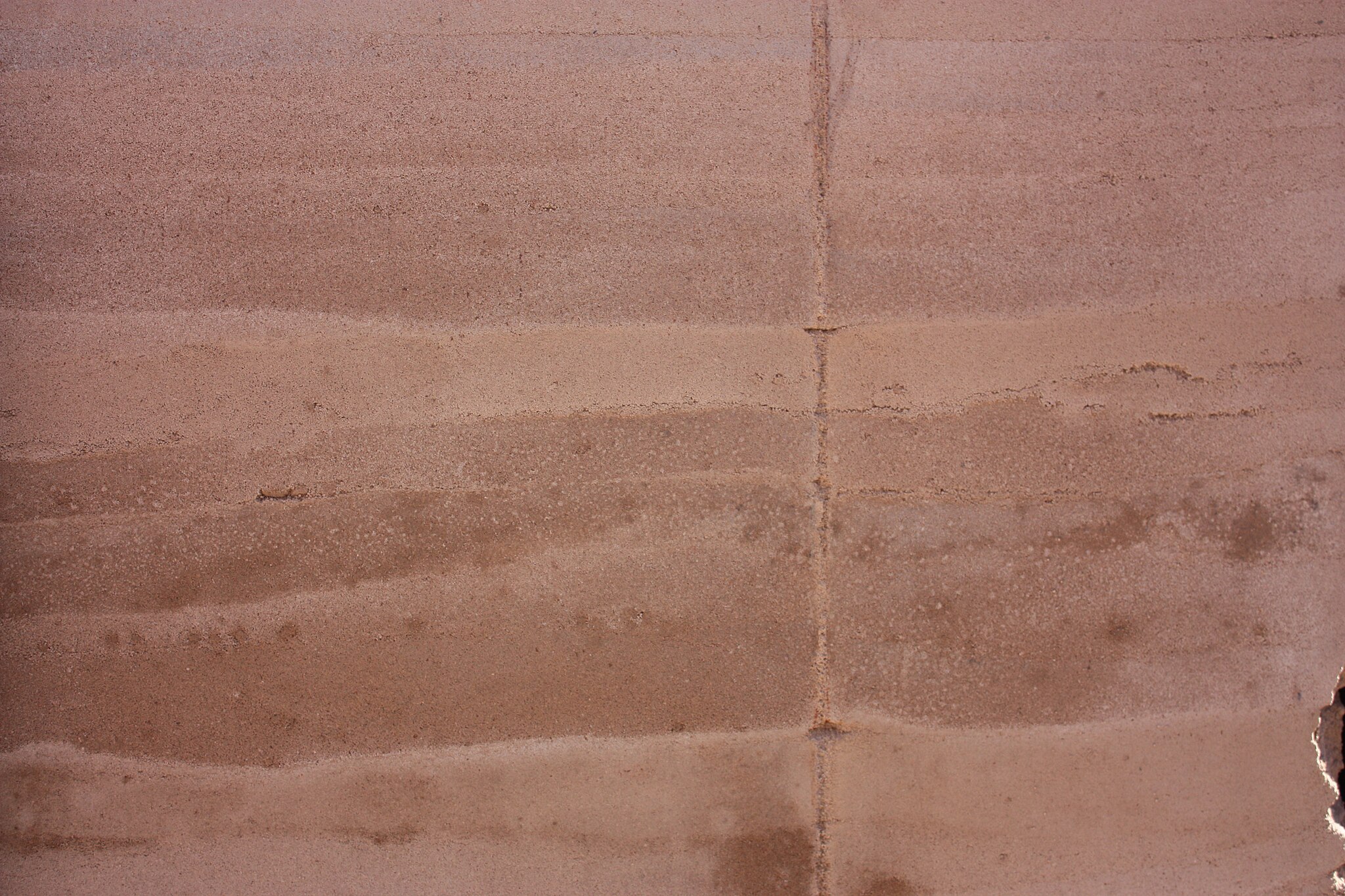 Rammed Earth in 2025: A Time-Tested Solution to Environmental Construction Challenges