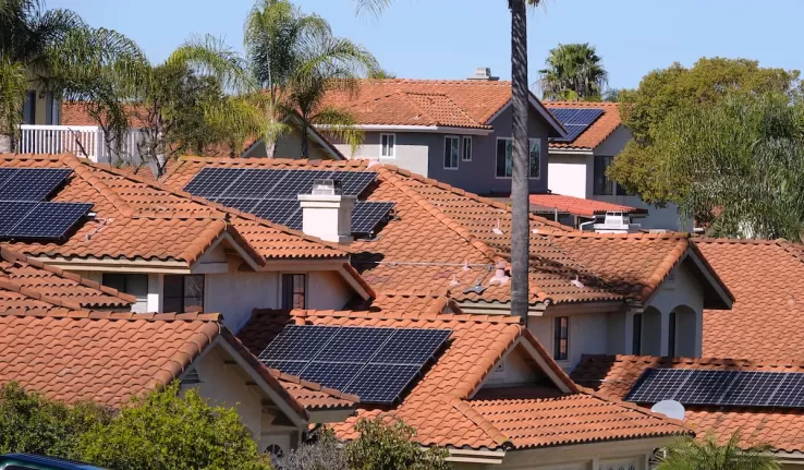 California Leads in Solar Rooftops