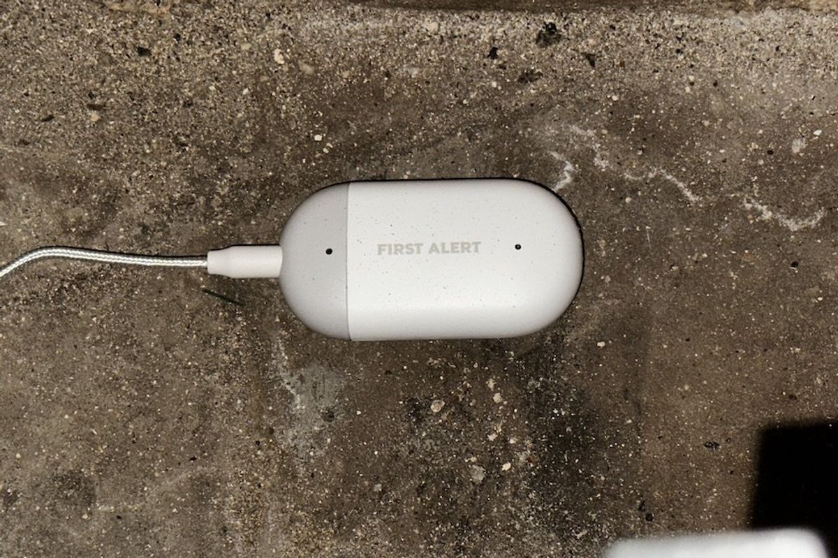First Alert L1 WiFi Water Leak Detector Review: Smart Home Protection