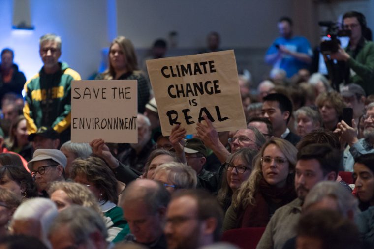 State plans to remove references to climate change and evolution from Iowa’s science education standards