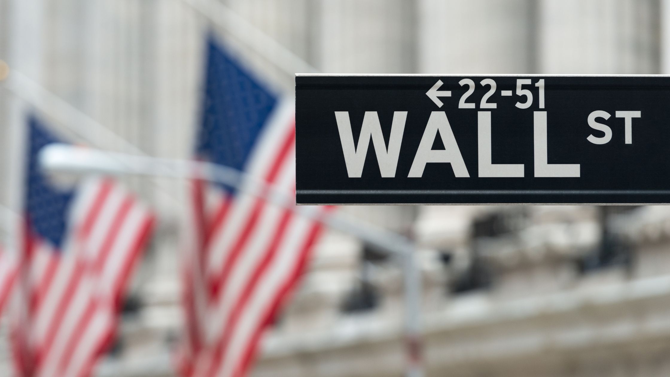 BlackRock Waves Goodbye to NZAM Amid Controversial Stance on ESG Initiatives